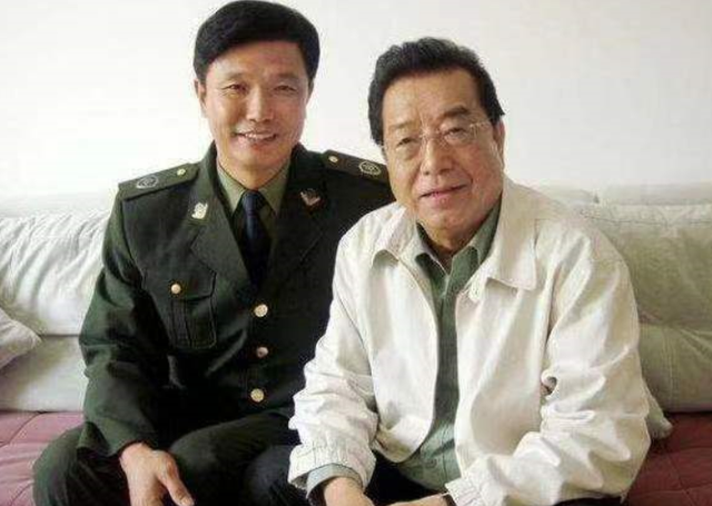 钱再多有什么用？87岁李双江一家4口的现状，给所有男人提了个醒