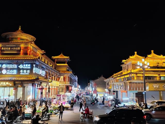 江苏有座海滨小城，4月鲜花开满山头，却被99%的游客路过