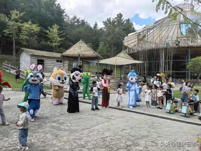 酉阳国庆文旅市场火爆“出圈”，多元场景开启全域旅游新篇章