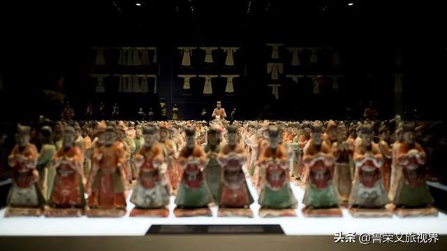 博物馆里的时光回响：藏在文物中的中国千年故事