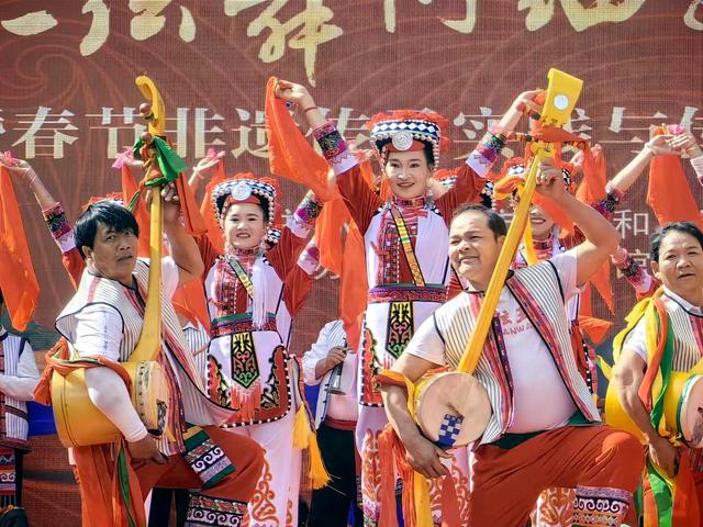 聆音赏舞：在红河弥勒“阿细跳月”山寨触摸古老民族的灵魂