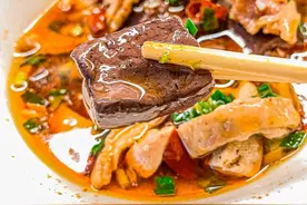 经济比不上郑州，名气不如洛阳，河南这座小城却是妥妥的美食圣地图片