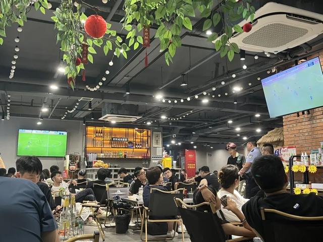 夏夜雨花正沸腾！越夜越精彩