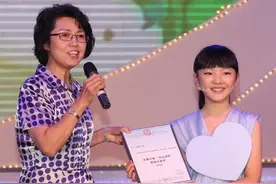 《天道》原著作者豆豆高中学历普通工人，为何写出三部曲销声匿迹图片