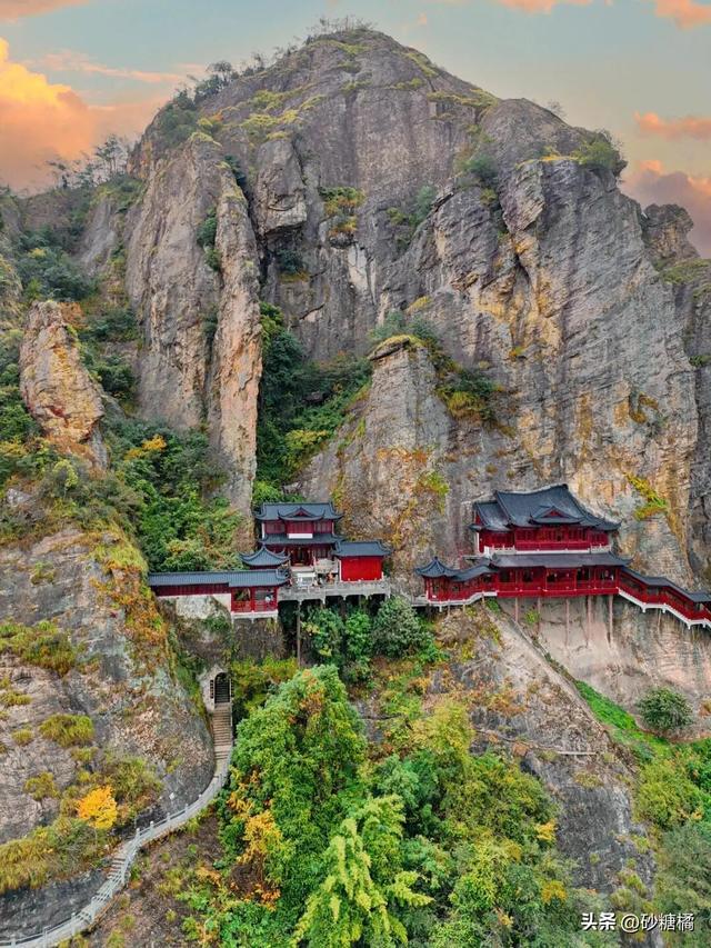 杭州建德藏疯了！4月免费逛江南第一悬空寺，仙境美到窒息