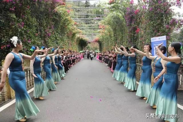 来红河过泼水节啦！攻略快收藏→