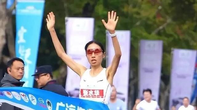 张水华2天后上演辞职后首秀！国务院津贴专家力挺：社会应包容她