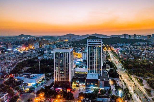 江苏的下一个“南京”，不是常州也不是南通，而是这座低调的城市