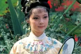 金锁，锁富贵；银锁，锁平安，年末送人的好礼物——金锁、银锁图片