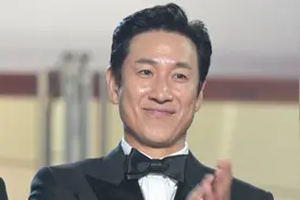 又一韩国男顶流涉毒，这可比刘亚仁塌房得还厉害图片