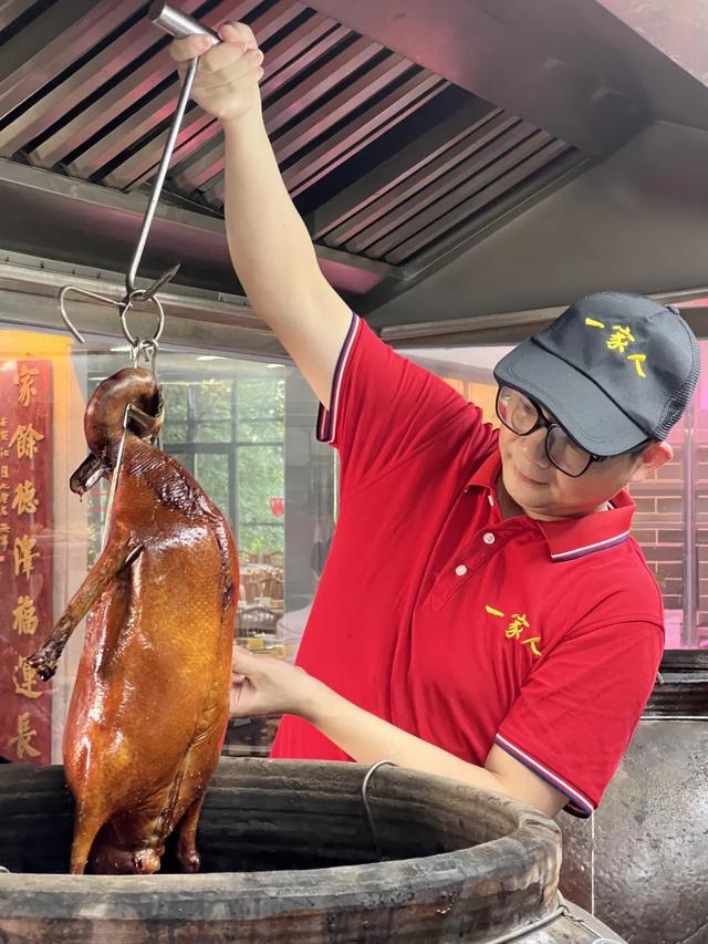 鹅脚炆花胶的做法 2026年鹅脚炆花胶的做法和功效 鹅脚炆花胶的做法 2026年鹅脚炆花胶的做法和功效