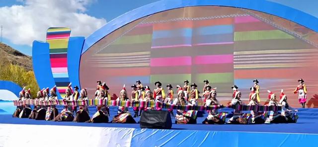 【辉煌60年·新时代西藏答卷】贡嘎县庆祝西藏自治区成立60周年暨2025年七彩邦典物资文化交流会圆