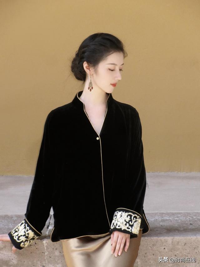 青海一校花，青春靓丽	，五官精致，身材高挑，太迷人了！