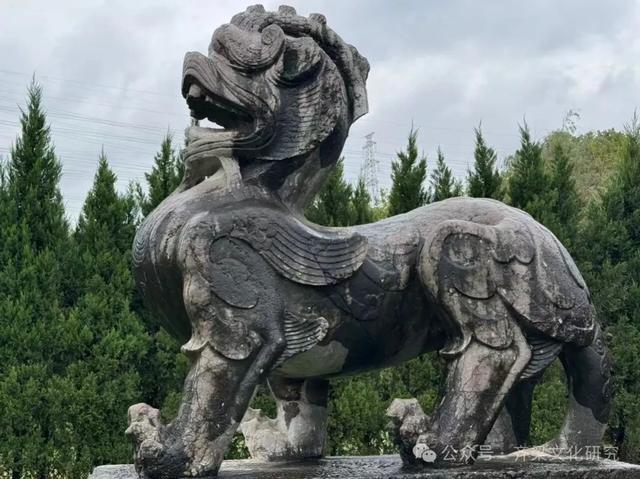 实地探访南京狮子冲昭明太子萧统和他母亲丁令光的安宁陵