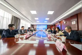 泰国碧差汶皇家大学校长一行到访昆明幼儿师专图片