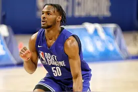 身高缩水！布朗尼1米87都没有！居然比罗斯还能跳！湖人做出决定图片