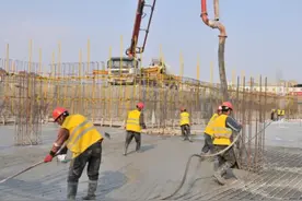 异地打工者的秘密困扰：探索男性生理需求的解决之道图片