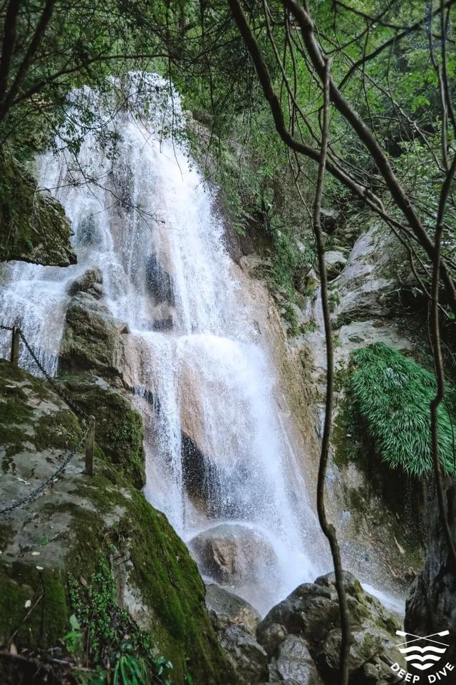 【秋意渐藏，冬序初开】石泉的旅行，是秋的告别礼，也是冬的见面笺
