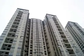 “住了3年15楼，我后悔哭了”！若再买房，建议千万别选高层图片