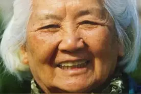 96岁北大教授夫人，选择断水断食结束生命，生前遗言引人深思图片