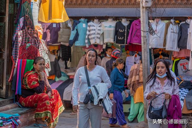 尼泊尔摄影之旅（19）——巴德岗杜巴广场（人文篇）