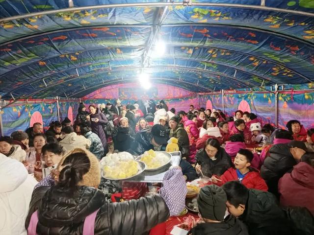 二道区八里堡街道银竹社区：“大美长春，冰雪八里”冰雪民俗大赏绘就冬日邻里欢乐画卷