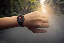 跑步需要戴运动手表吗？好处太多了！图片