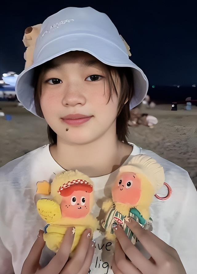 人民日报锐评全红婵捐赠直播收入，释放3大信号	，郭晶晶说对了