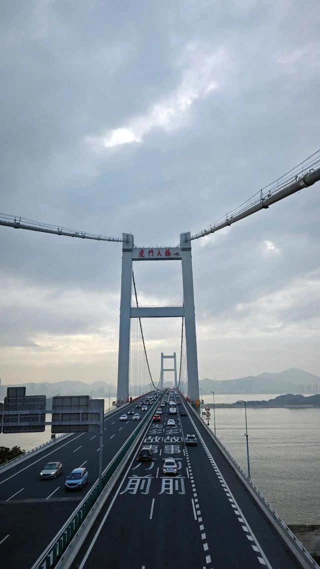 虎门大桥在哪一年建成通车？为什么对广东经济贡献如此巨大？