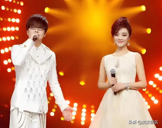 离婚四年从不提及！看完玖月奇迹的结局，才懂凤凰传奇有多清醒