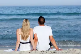 当你想念一个人的时候，对方也会有感觉 | 心理学解析：神秘第六感图片