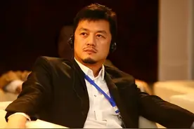 1亿做酒、5亿做茶、8亿做电车，“投资天才”李亚鹏在坚持什么？图片