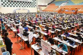 人数再降50万，国家线大跳水：学历贬值潮下，考研还是好出路吗？图片