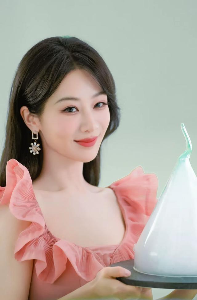 十位“90后”当红女星颜值排行，后两位难分伯仲，来看看都有谁呢