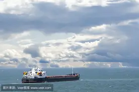 （1）远洋船员身上的清规戒律图片