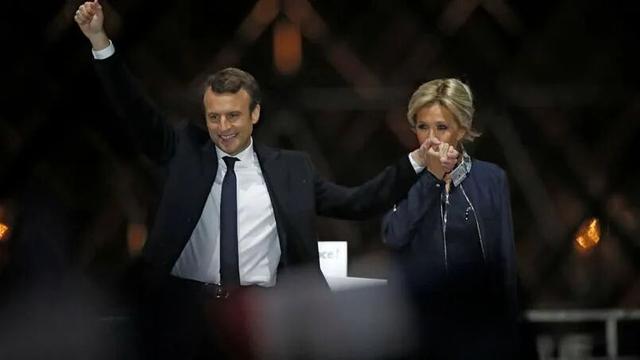 法国第一夫人站上法庭自证性别