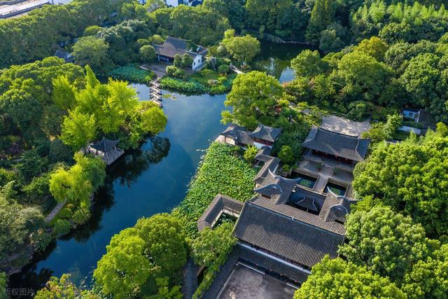 这座我去了又去的江南小城，魅力实在太大了