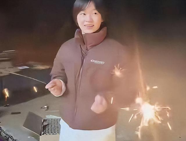 全红婵回家跨年仅4天	，令人担心的事发生，郭晶晶的话有人信了