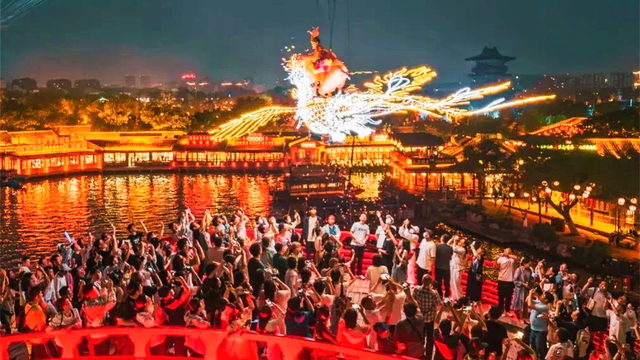 2025中国新晋八大网红文旅项目的出圈爆火模式