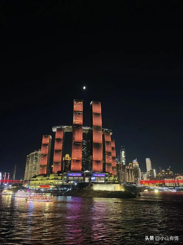 重庆的朝天门和来福士,到底谁成就了谁?