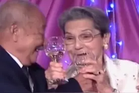 法国83岁奶奶终身未嫁，苦等中国初恋55年，旷世之恋感动无数人图片