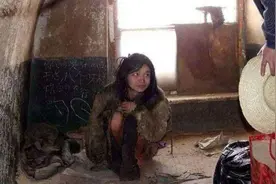 2007年武汉女学生失踪，父母卖房寻人无果，后来得知她成“乞丐”图片