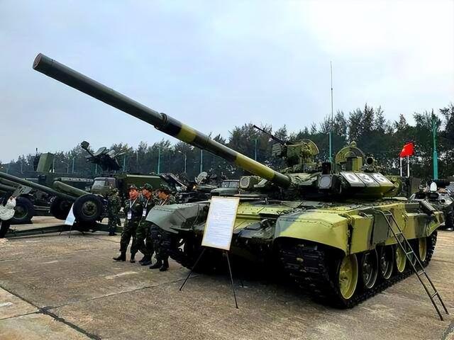 杠上了？中国前脚定下9月3阅兵，越南后脚就定到9月2，想干啥？