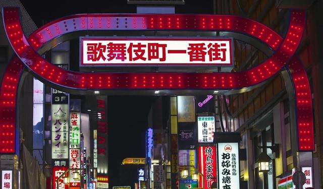 日本未来将向何处去？“安倍经济学”幻灭之后日本的出路在哪里？