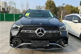 开奔驰GLE 450算是有钱人吗？车主晒出真实养车费用，答案显而易见图片