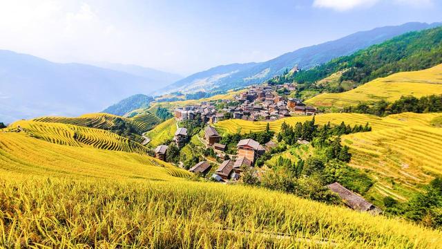 一人小旅行，找个有山有水的地方躺两天，这7个地方的山野很清净