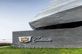 凯迪拉克也是豪车，为啥有钱人都不买它？土豪说出原因：看透彻了图片