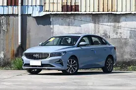 吉利帝豪和大众朗逸怎么选？修车师傅：开3万公里差距大图片