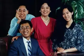 1964年，张纯如父母的合影，时隔20年父女都已去世，埋葬在一起图片