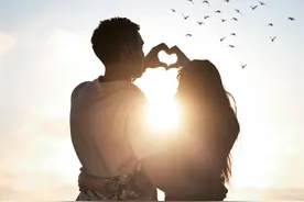 10年后，再遇前女友，看到彼此，我们都傻了图片